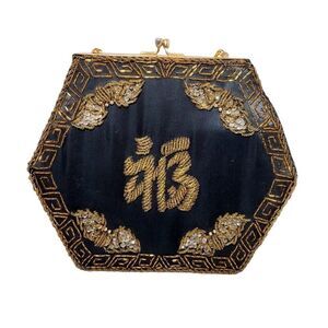 Vintage Seed Beaded Black Bag with Embroidered Floral Pattern Gold Hardware